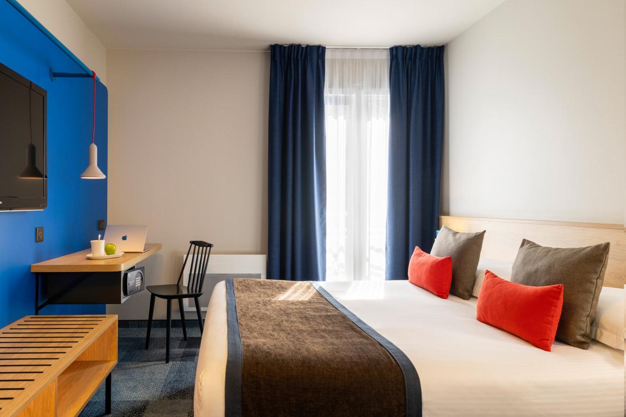 Hotel Le Bugatti Molsheim Bagian luar foto