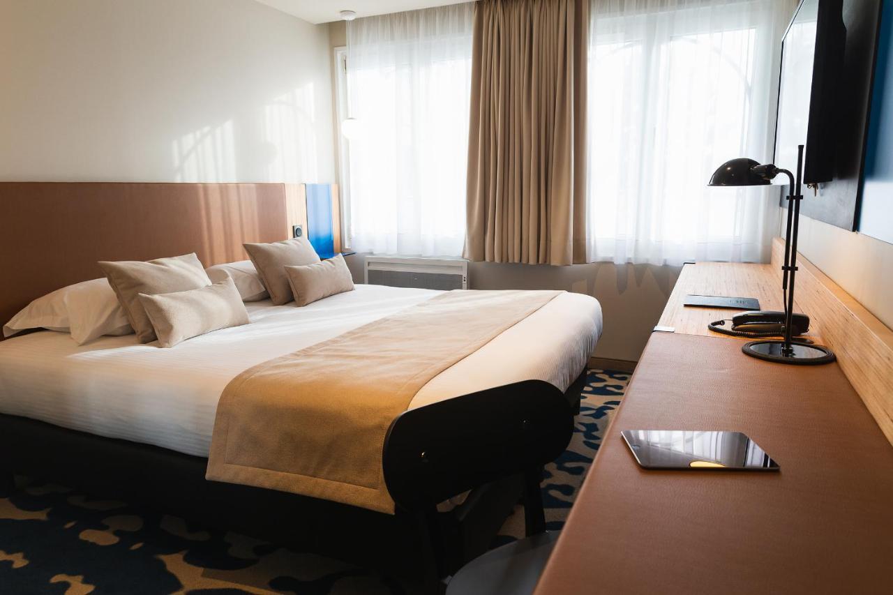 Hotel Le Bugatti Molsheim Bagian luar foto