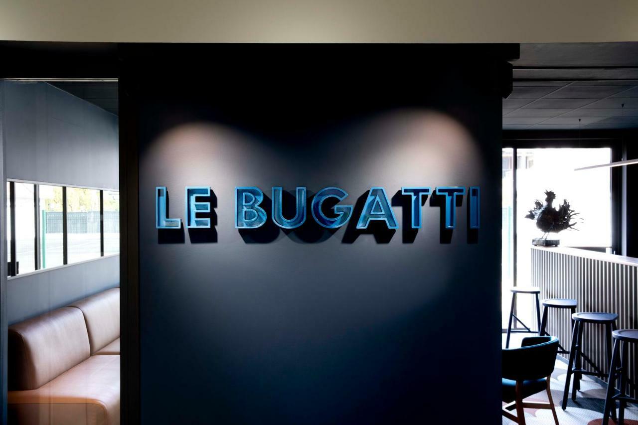 Hotel Le Bugatti Molsheim Bagian luar foto