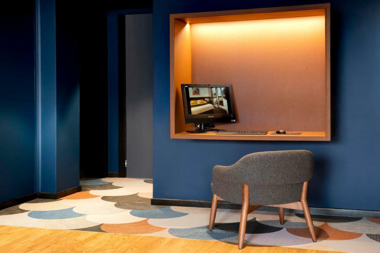 Hotel Le Bugatti Molsheim Bagian luar foto