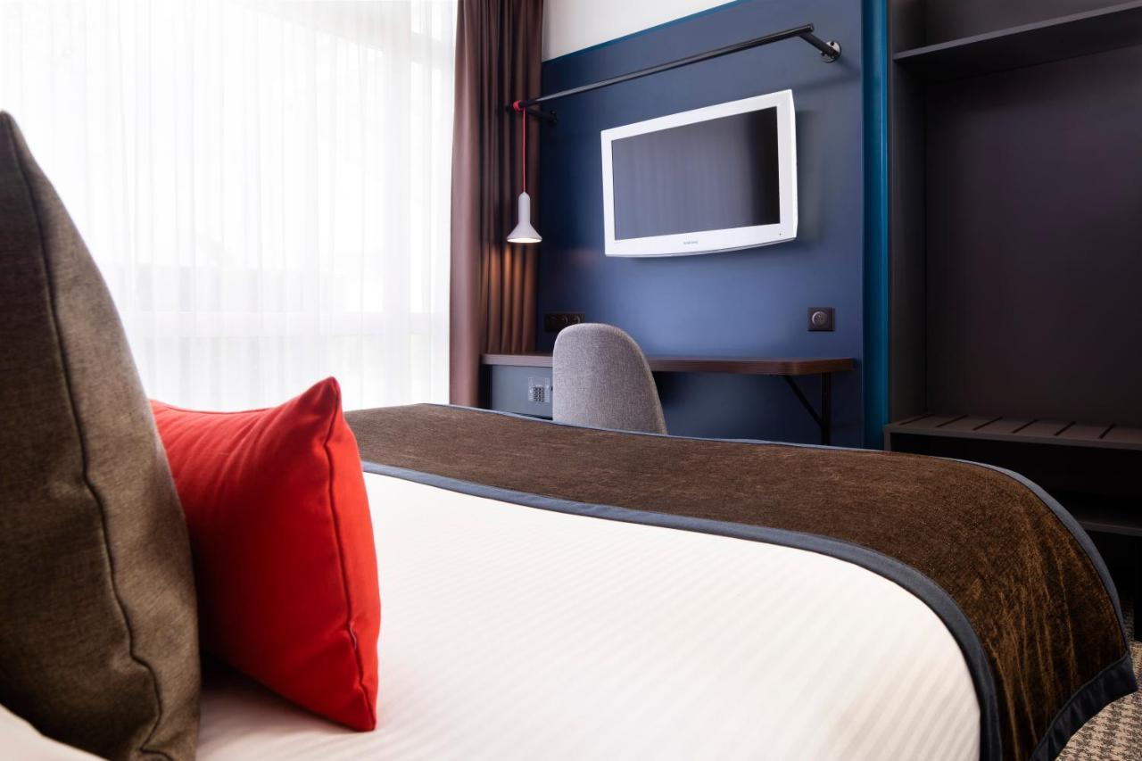 Hotel Le Bugatti Molsheim Bagian luar foto